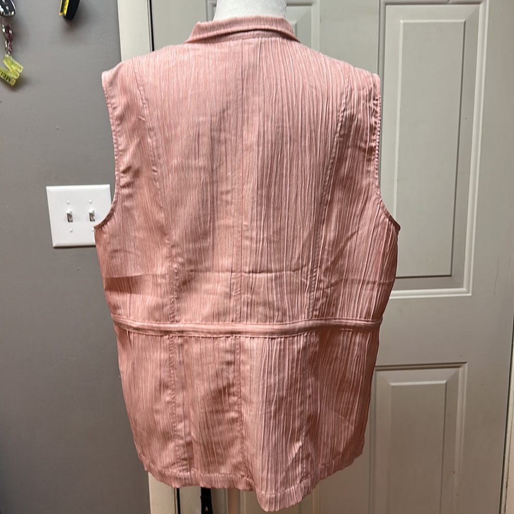 Christopher & Banks xl vest - Picture 5 of 6